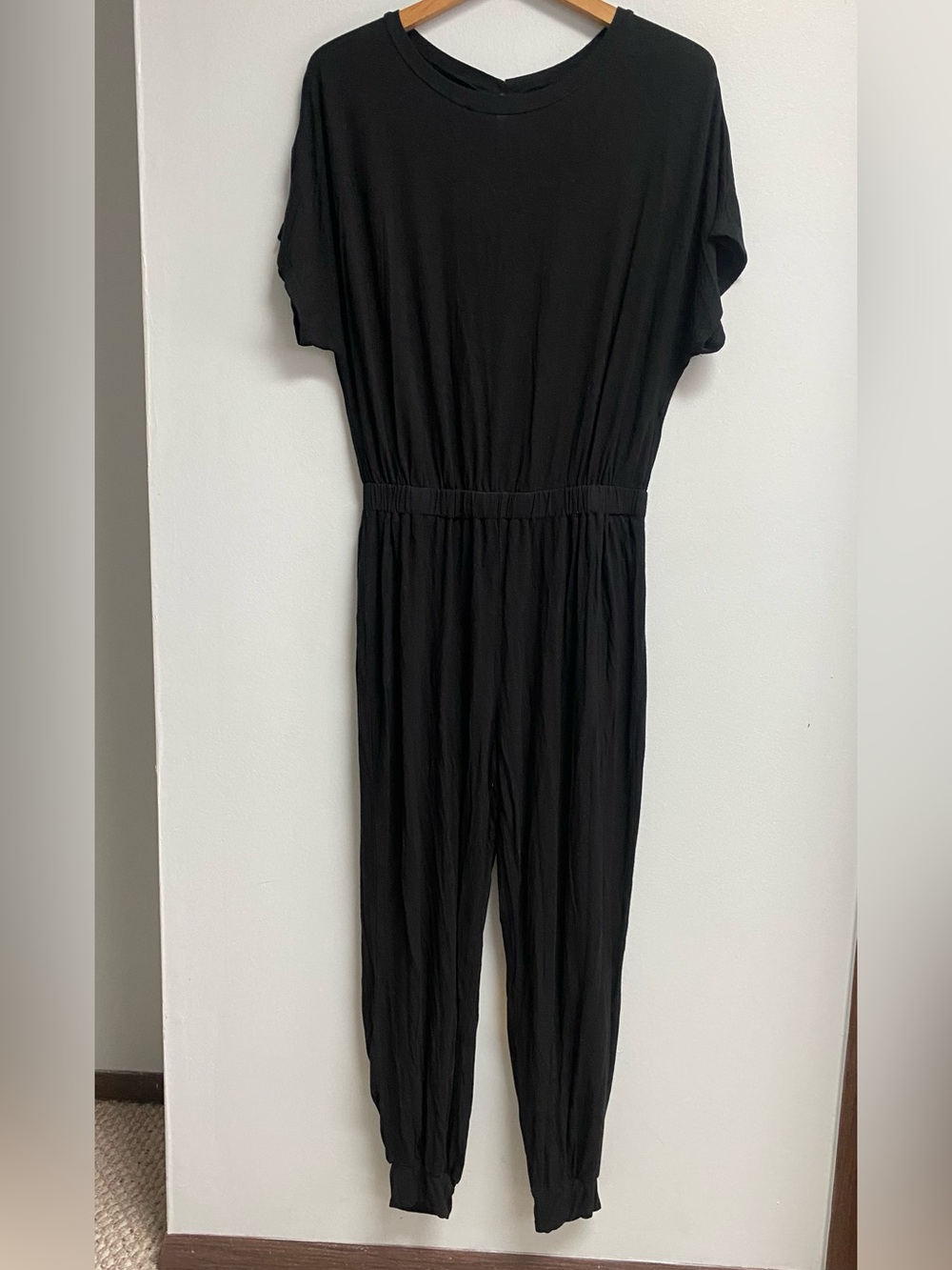 ADORABLE SHEIN ONE PIECE BLACK JUMPSUIT, SUPER COMFY - LARGE